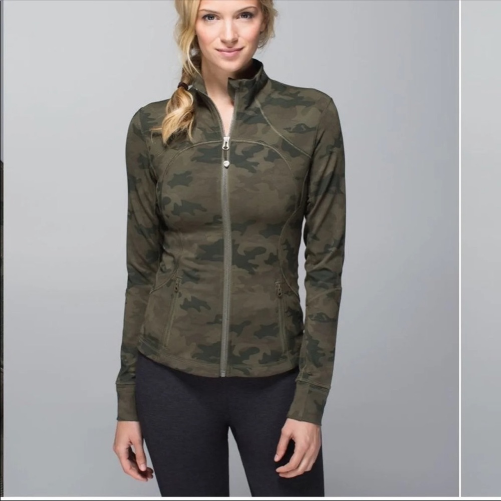 🦄 Rare Savasana Camo Forme Define Jacket - Sz 10